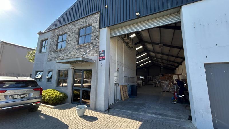 To Let commercial Property for Rent in Rivergate Western Cape